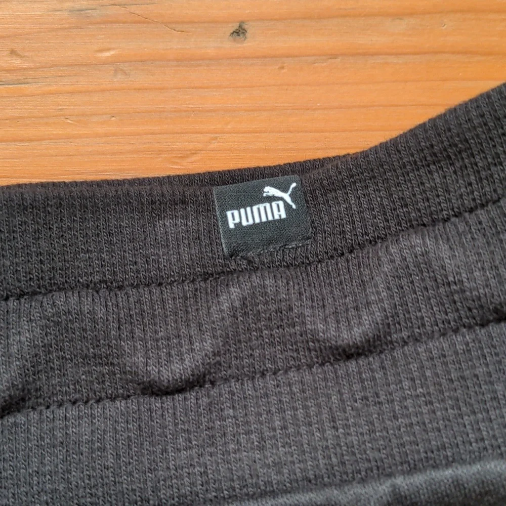 65-**NWT** Puma lightweight joggers - Picture 4 of 10
